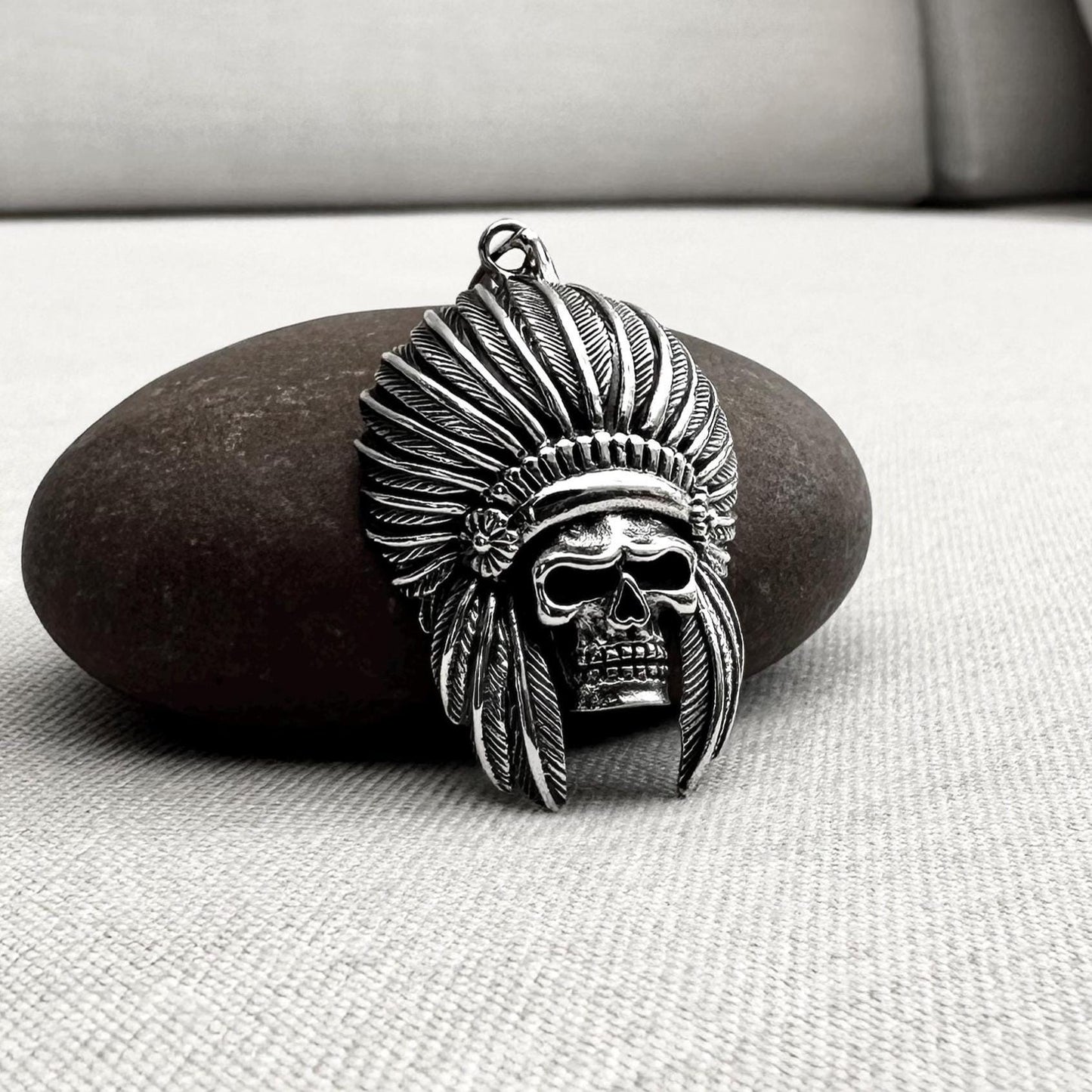 Indian Native American Skull Chieftain Pendant/Necklace