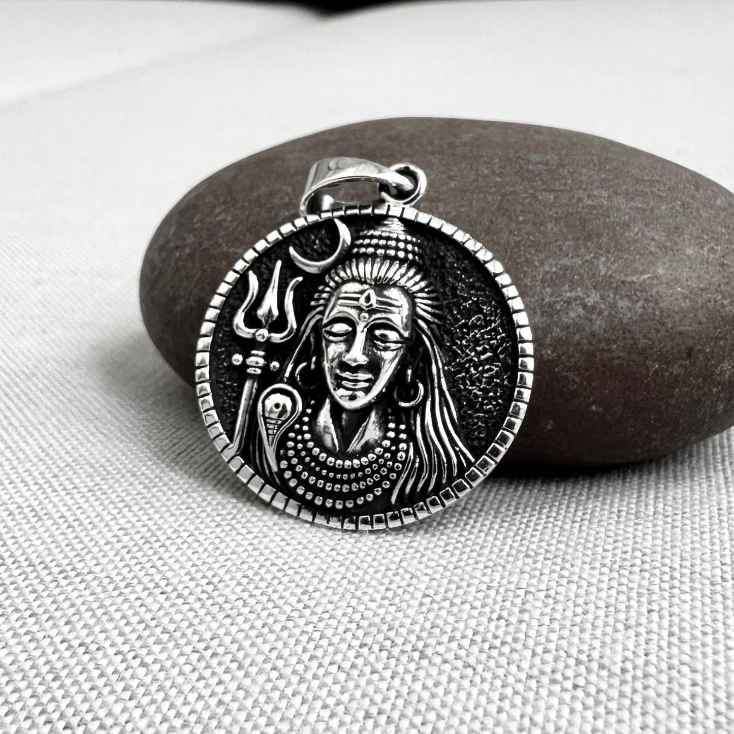 Shiva Trimurti Mahadeva Hindi God Pendant/Necklace