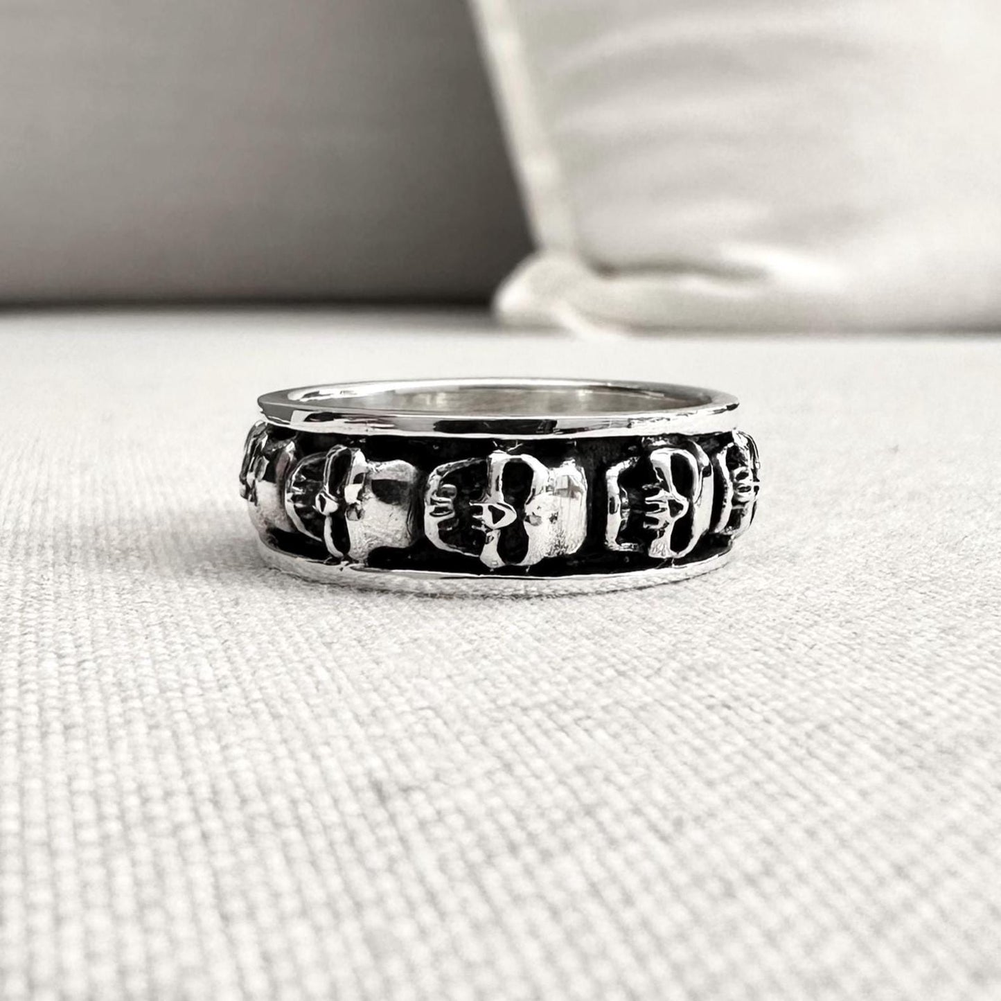 Skull Gothic Punk Biker Skeleton Ring