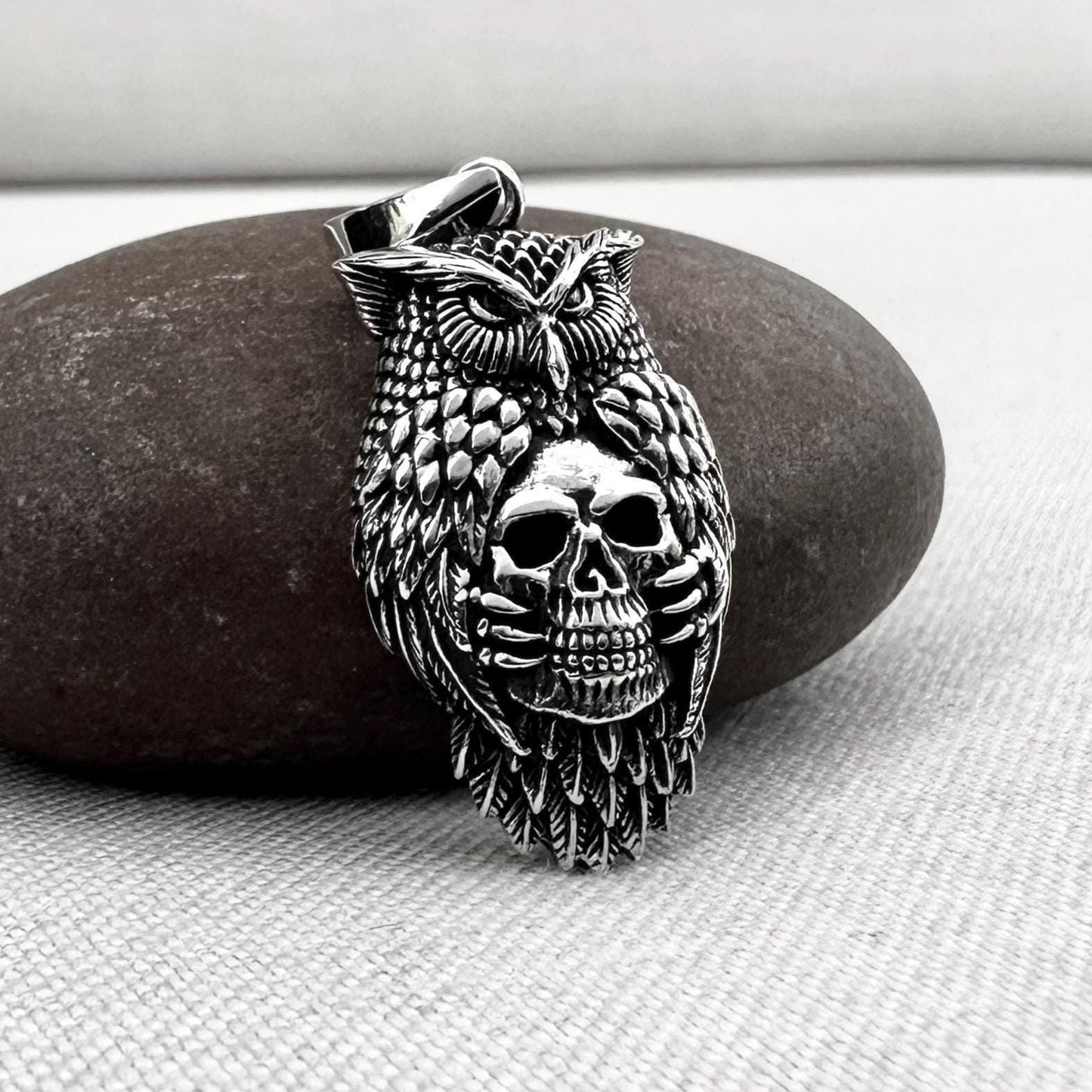 Skull Gothic Punk Biker Owl Pendant/Necklace
