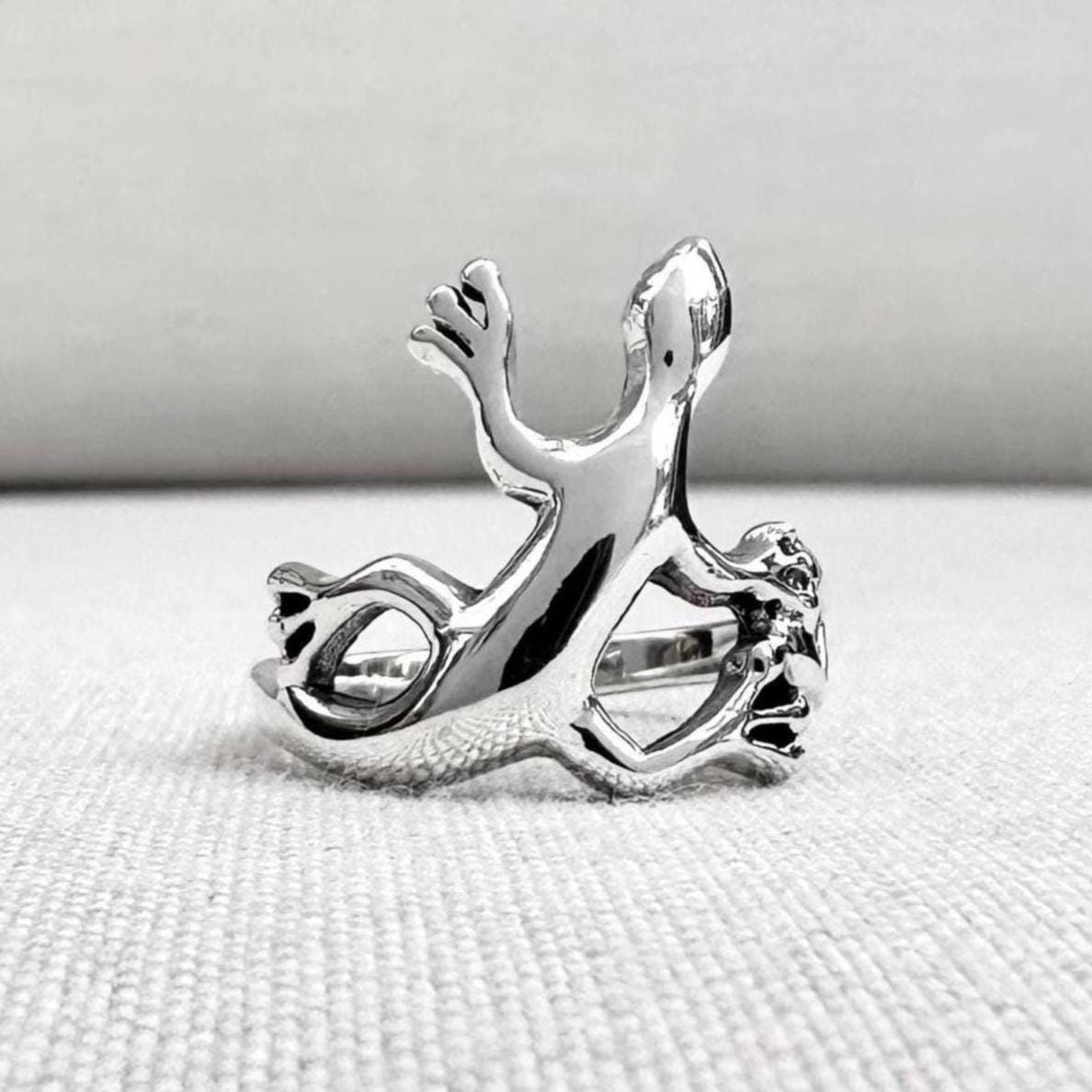 Lizard Reptile Ring