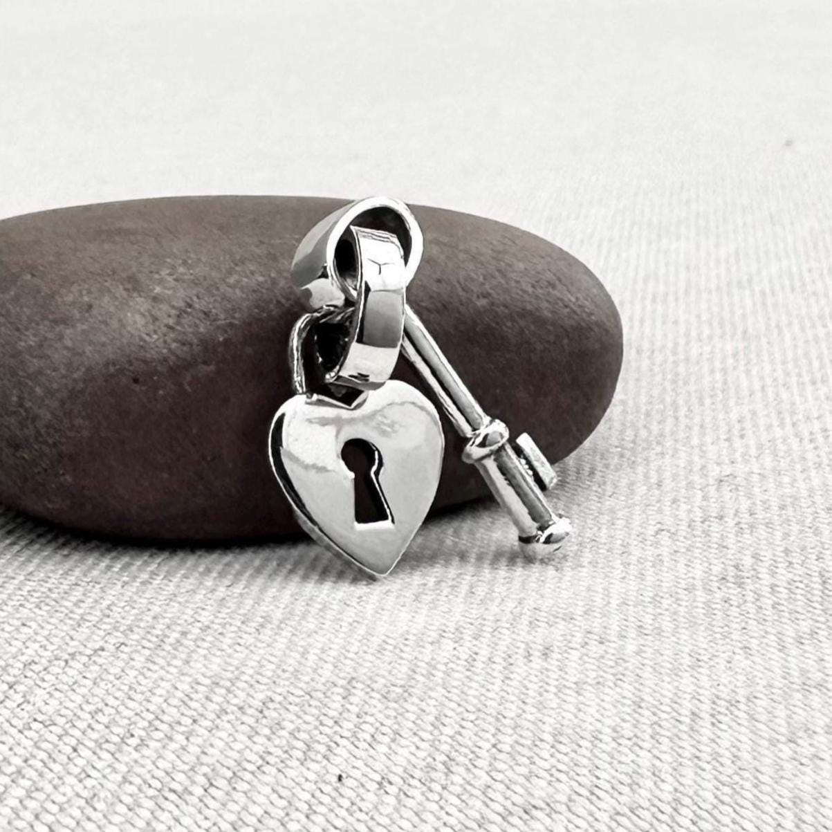 Heart Key & Lock Love Pendant/Necklace