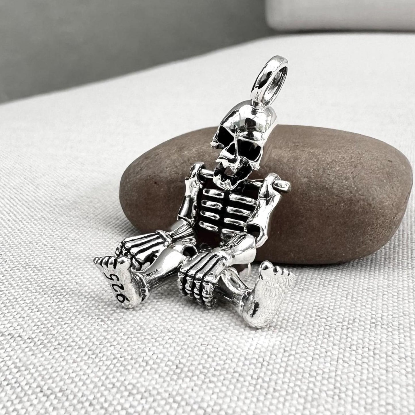 Skeleton Gothic Punk Biker Skull Pendant/Necklace