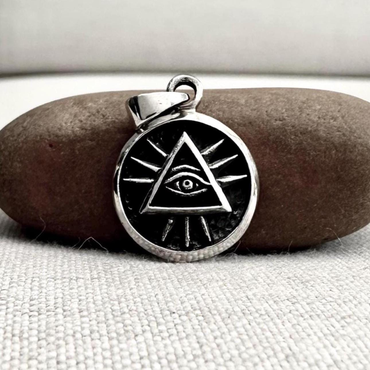 Illuminati All-Seeing Eye of Providence Pendant/Necklace