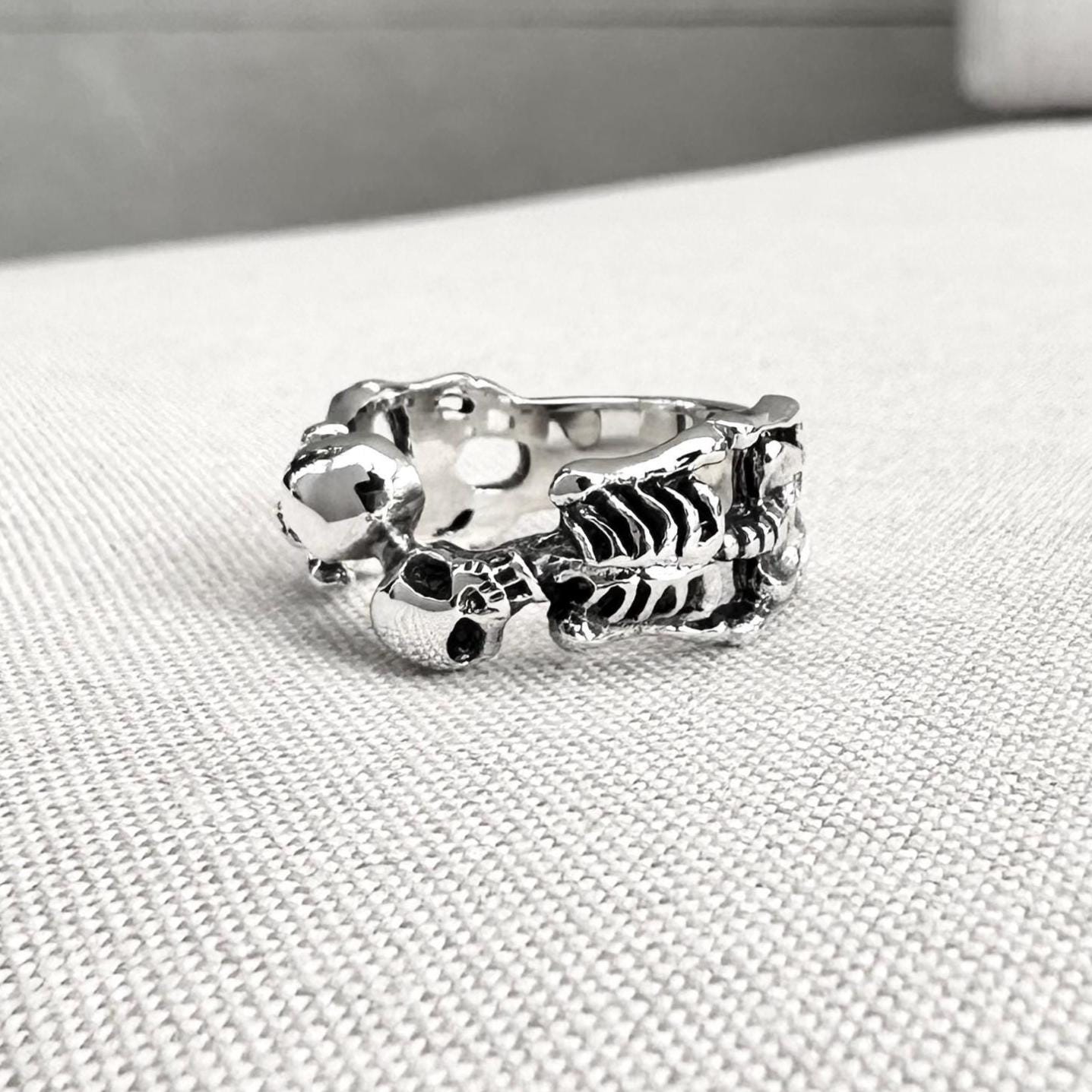 Skeleton Skull Gothic Punk Biker Ring