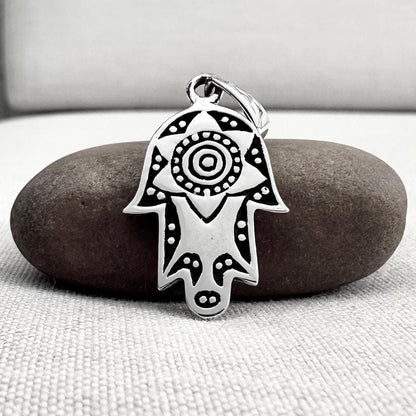 Fatima Hand Hamsa Islam Judaism Pendant/Necklace