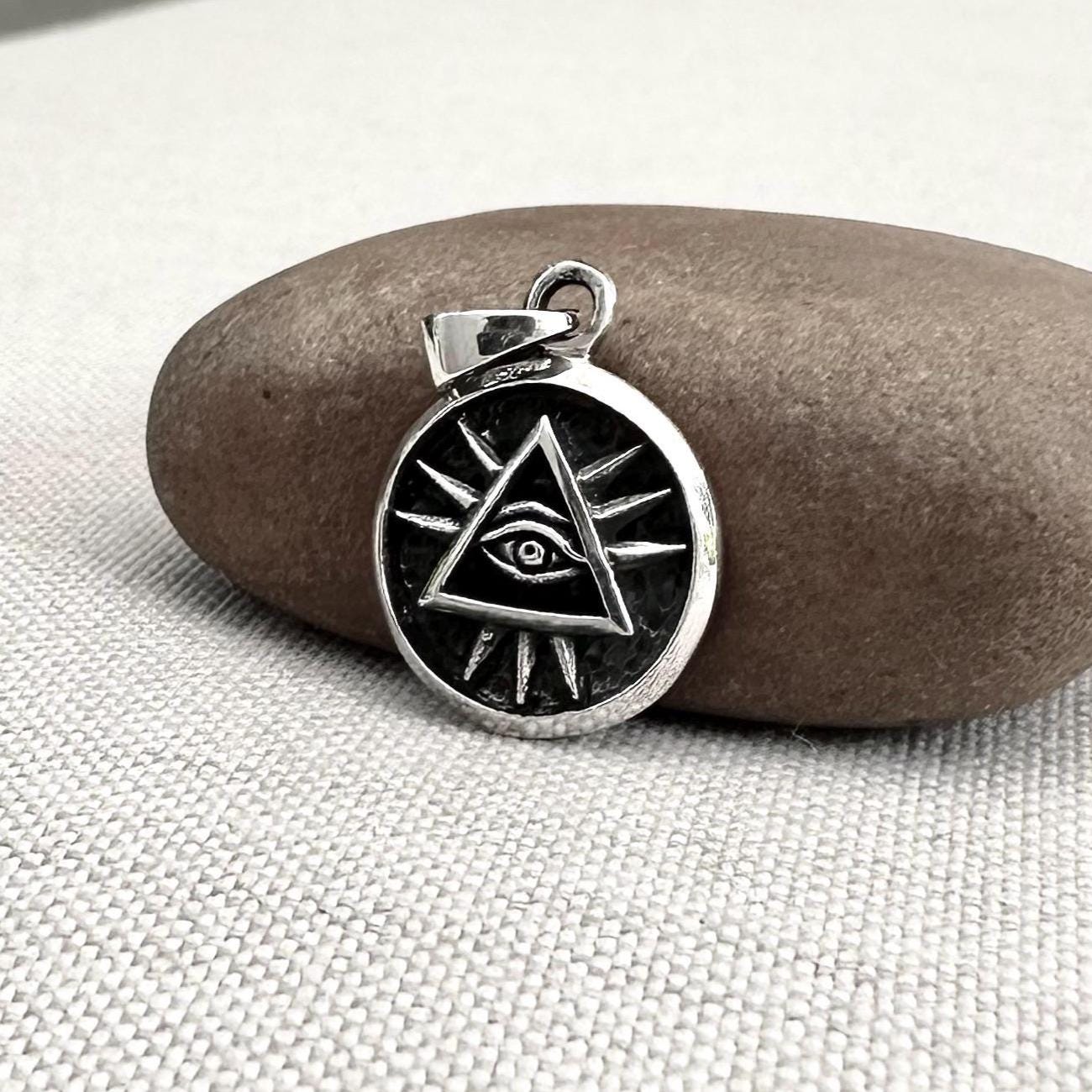 Illuminati All-Seeing Eye of Providence Pendant/Necklace