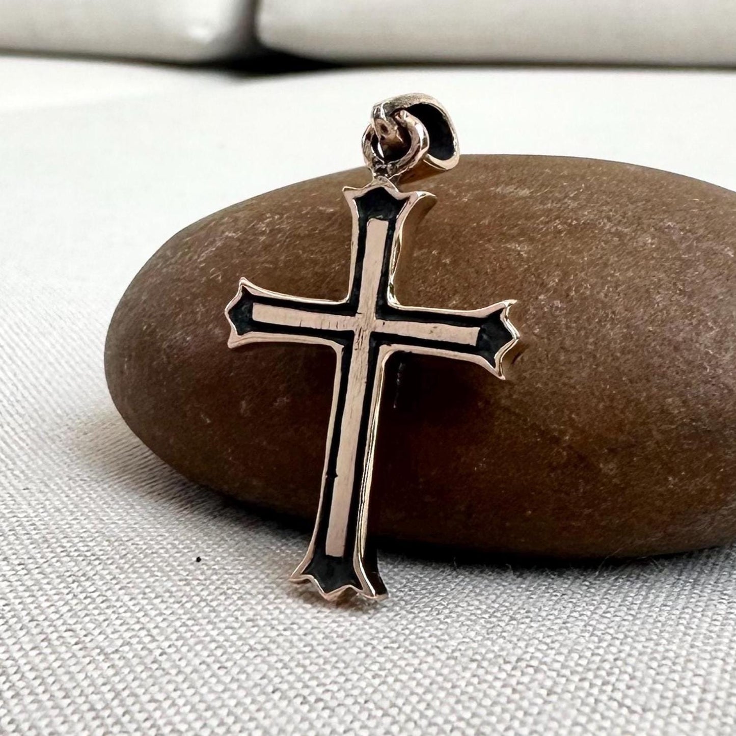 Bronze Cross Christian Jesus Christ Crucifix Pendant/Necklace