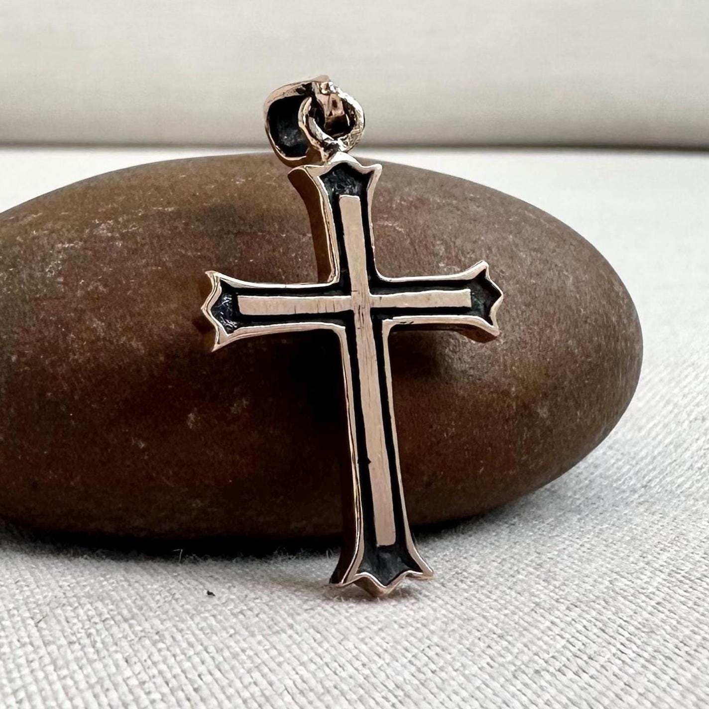 Bronze Cross Christian Jesus Christ Crucifix Pendant/Necklace