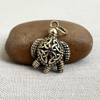 Brass Turtle Celtic Knot Design Tortoise Snapper Pendant/Necklace