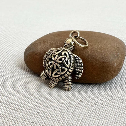 Brass Turtle Celtic Knot Design Tortoise Snapper Pendant/Necklace