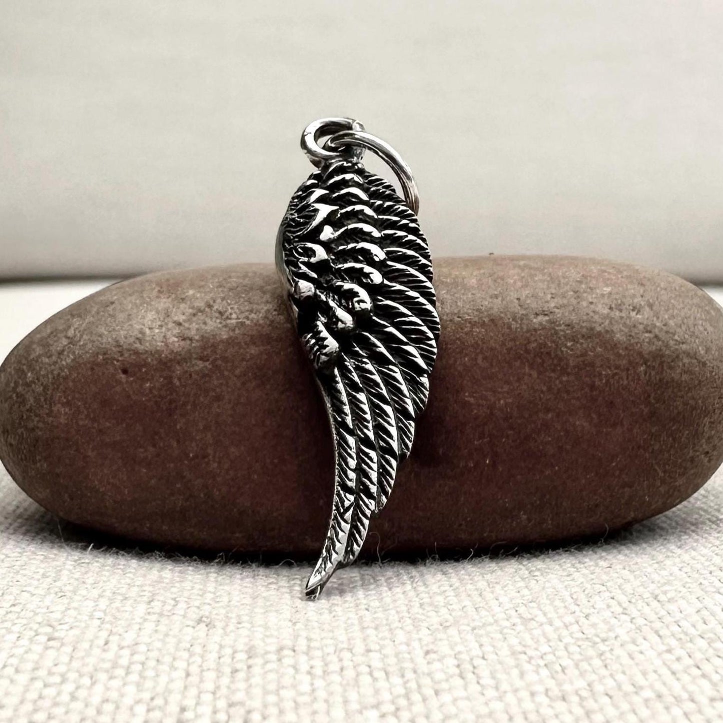 Angel Wing Bird Feather Pendant/Necklace