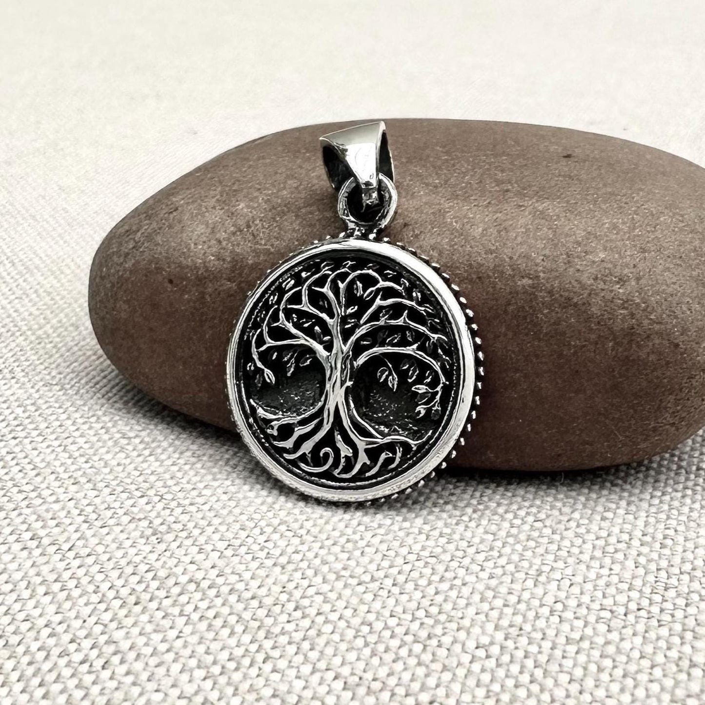 Celtic Tree of Life Viking Yggdrasil Pendant/Necklace