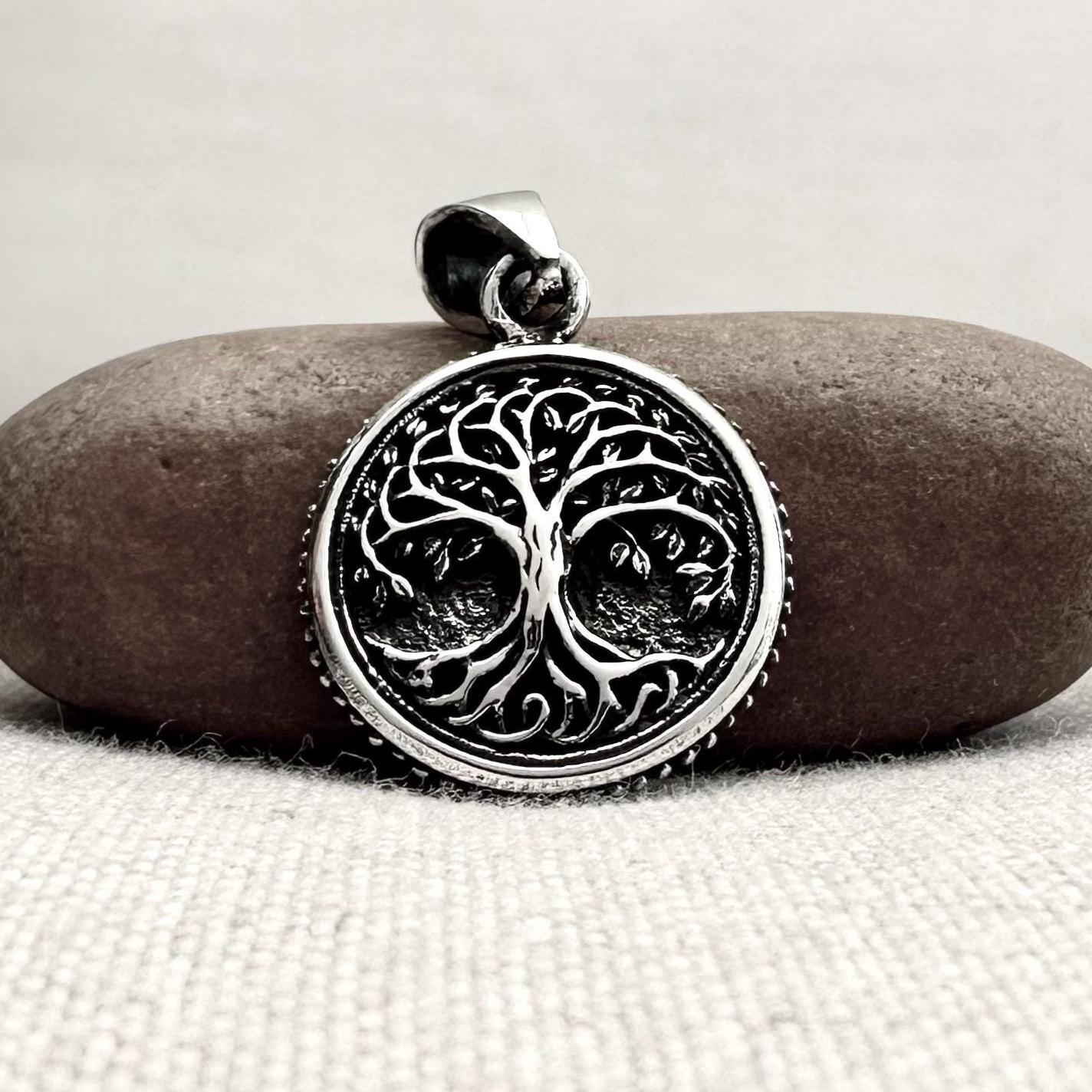 Celtic Tree of Life Viking Yggdrasil Pendant/Necklace