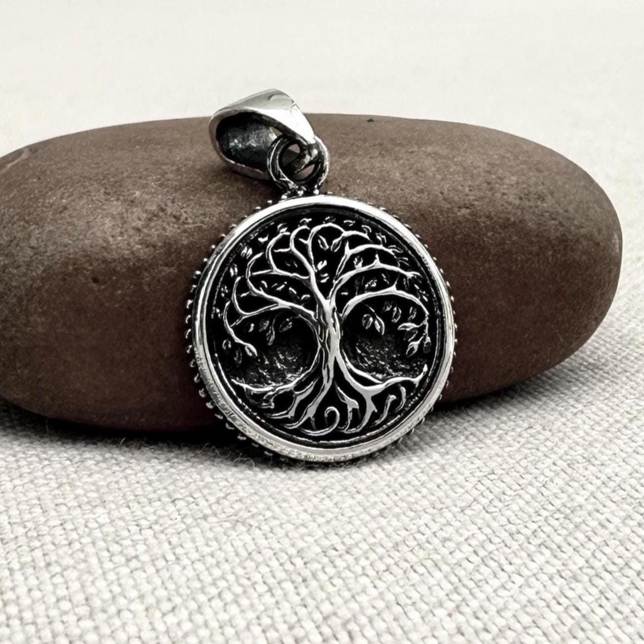 Celtic Tree of Life Viking Yggdrasil Pendant/Necklace