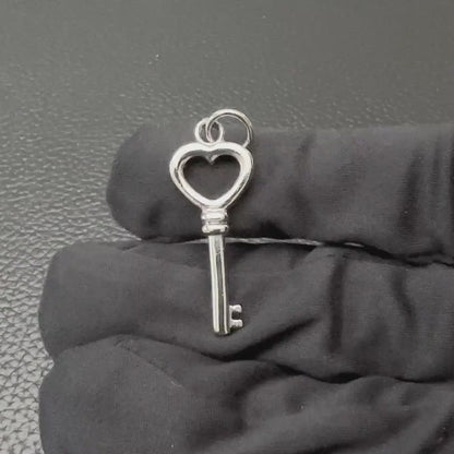 Heart Key Pendant Love Symbol Pendant/Necklace