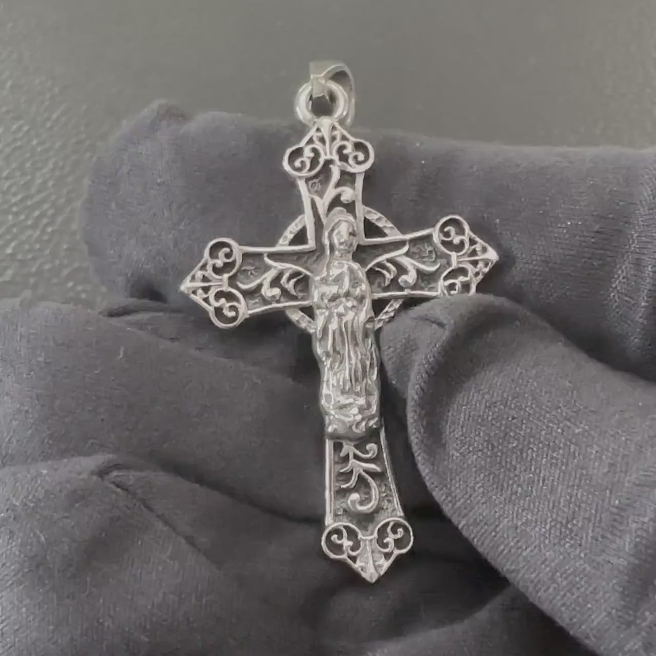 Handcrafted 925 Sterling Silver Cross Pendant Catholic Jesus Christ Crucifix Pendant/Necklace Silver Jewelry Accessories Gift by VINTZ