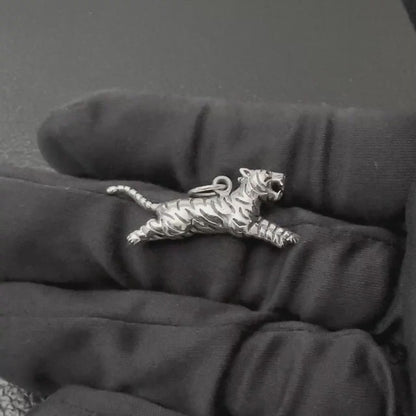 Tiger Large Cat Wild Animal Cheetah Leopard Pendant/Necklace