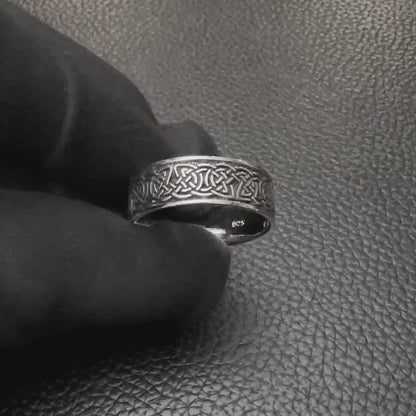 Celtic Infinity Knot Viking Endless Ring