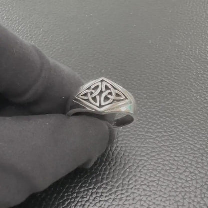 Handcrafted 925 Sterling Silver Triquetra Ring Viking Celtic Knot Design Ring Silver Jewelry Accessories Gift by VINTZ