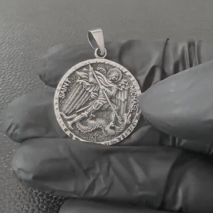 Archangel Saint Michael Christian Guardian Angelo Pendant/Necklace